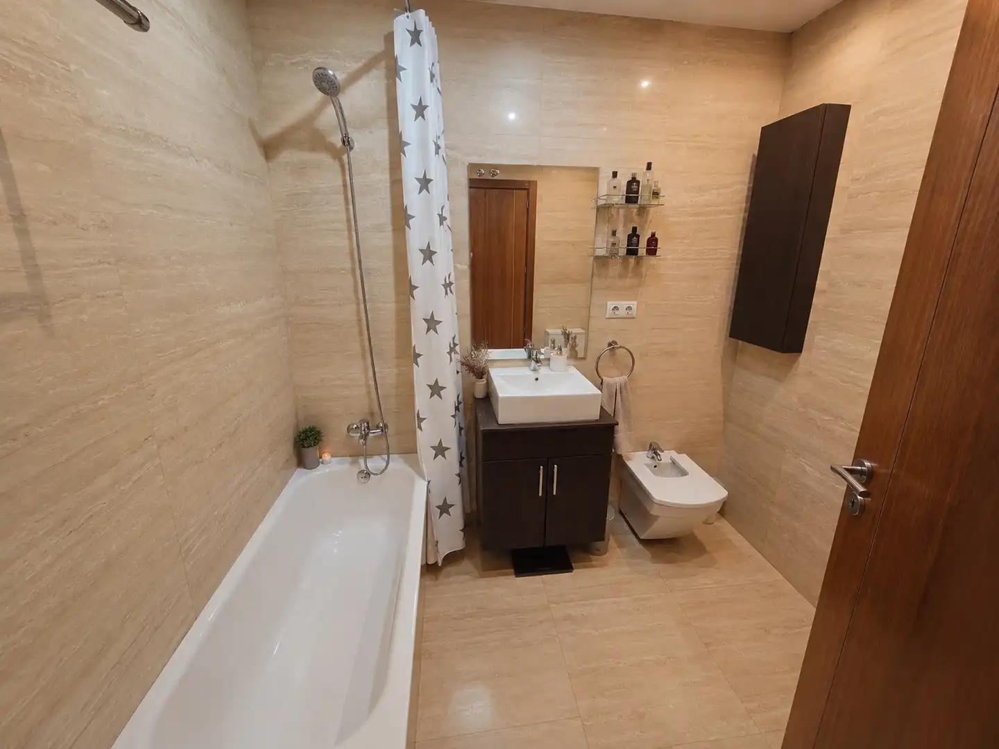 Badezimmer von Wohnung zum Verkauf in Vilafranca del Penedès mit Klimaanlage, Heizung und Parkett