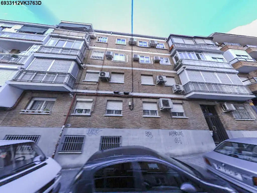 Vista exterior de Piso en venta en Madrid