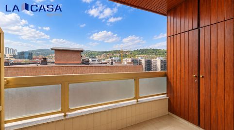 Foto 3 de Piso en venta en Julio Urquijo Kalea, San Pedro de Deusto - La Ribera, Bilbao