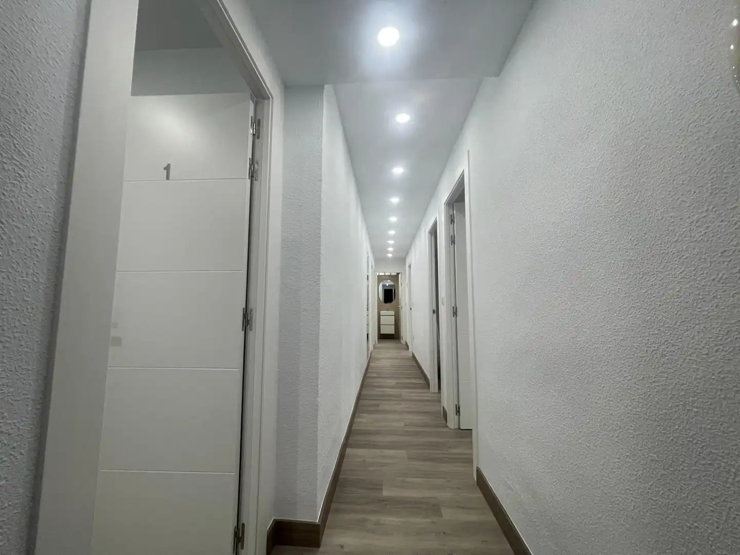 Flat for share in Cartagena  with Air Conditioner, Heating and Furnished