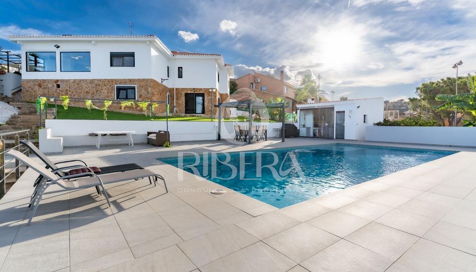 Foto 1 de Casa o chalet de alquiler en Rio Turia, Sierra Perenchiza - Cumbres de Calicanto - Sto Domingo, Valencia