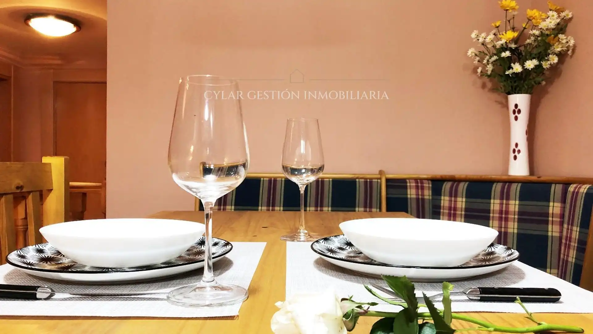 Pis de lloguer a Constitución, Encinas de Abajo