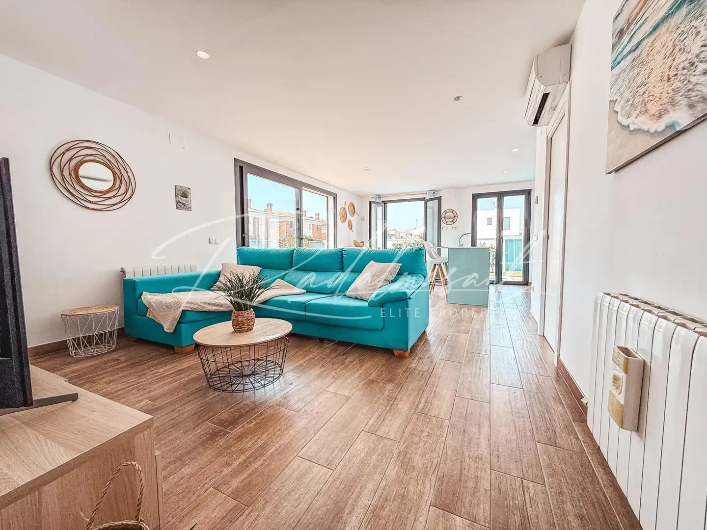 Sala de estar de Casa adosada en venta en Cambrils con Calefacción, Jardín privado y Terraza