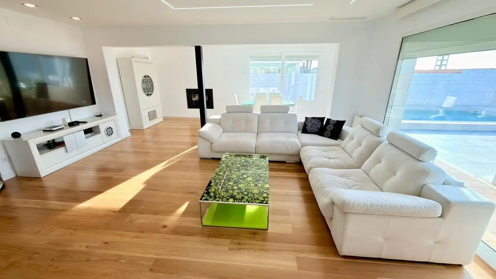 Living room of Houses for sale in El Campello  with Air Conditioner, Terrace and Swimming Pool
