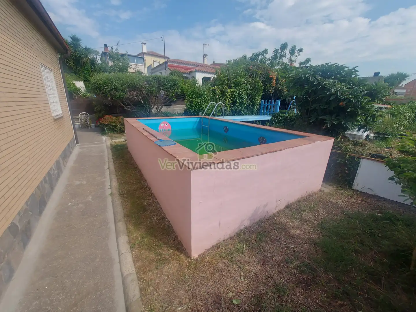 Swimming pool of Houses for sale in Sant Vicenç Dels Horts  with Air Conditioner, Heating and Private garden