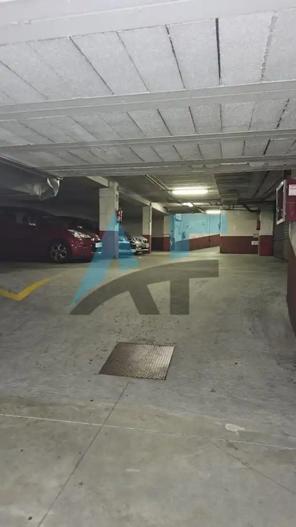 Parkplatz zum Verkauf in Avenida da Universidade, imagen 7