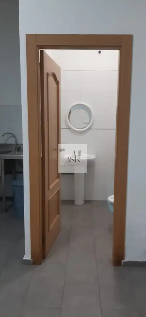 Bany de Local de lloguer en Alzira