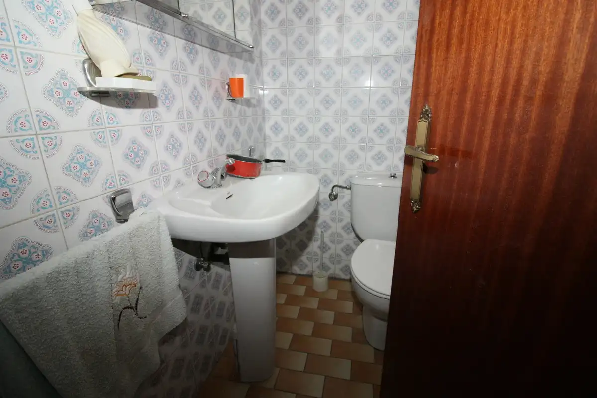 Baño de Casa o chalet en venta en Santa Cruz del Valle con Amueblado y Balcón