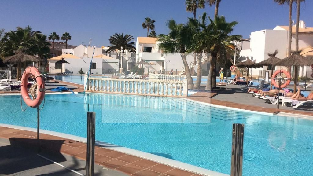 Piscina de Planta baixa en venda en Antigua amb Terrassa, Moblat i Piscina comunitària