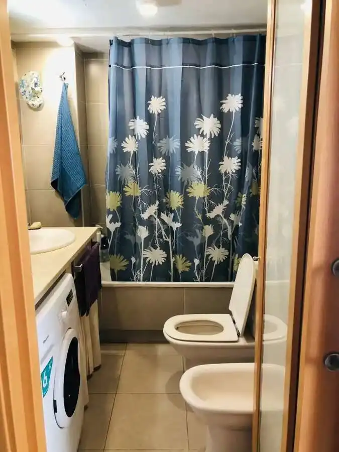 Flat with pool for sale in Sur