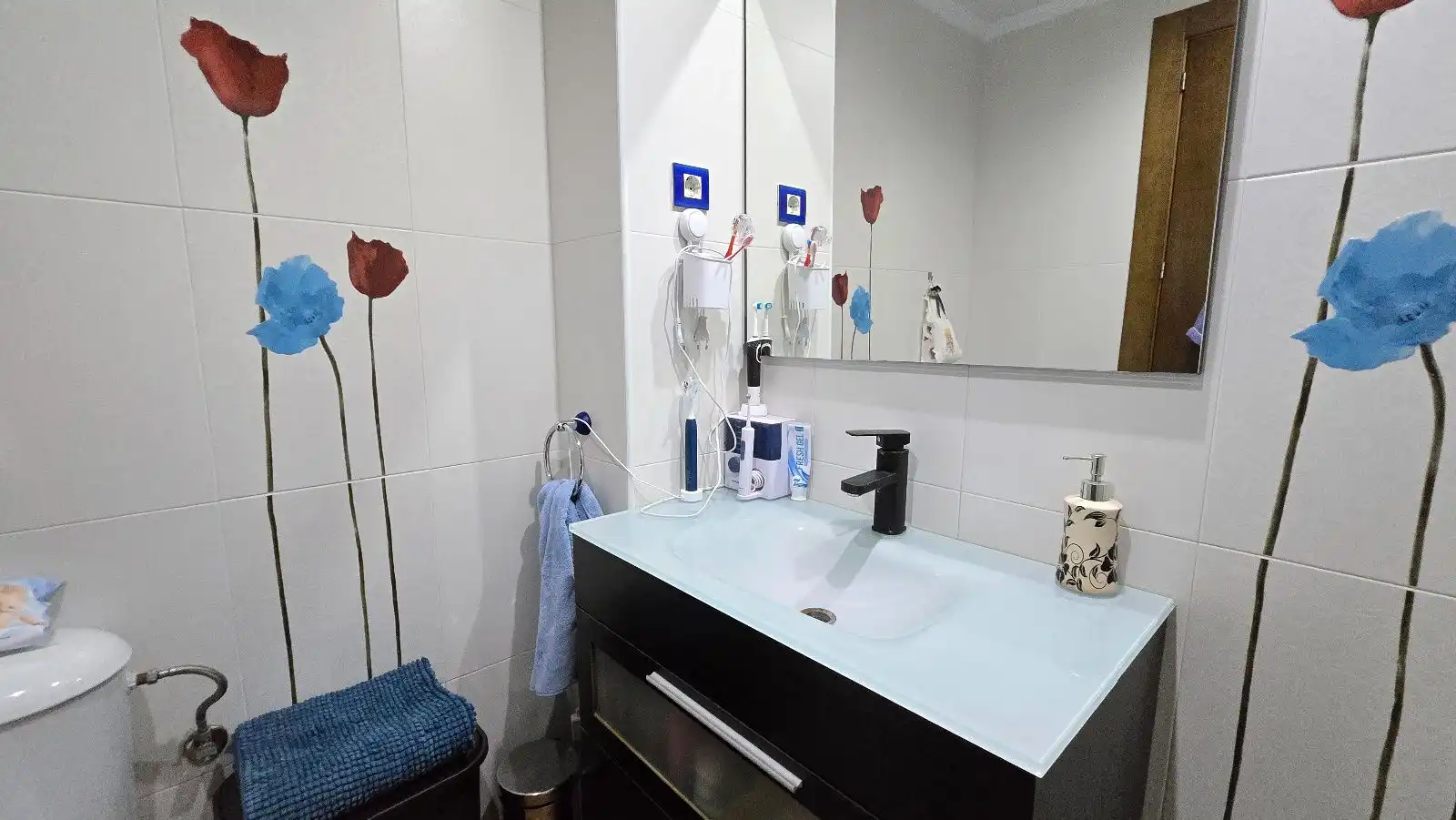 Baño de Piso en venta en Benalmádena con Aire acondicionado, Calefacción y Terraza