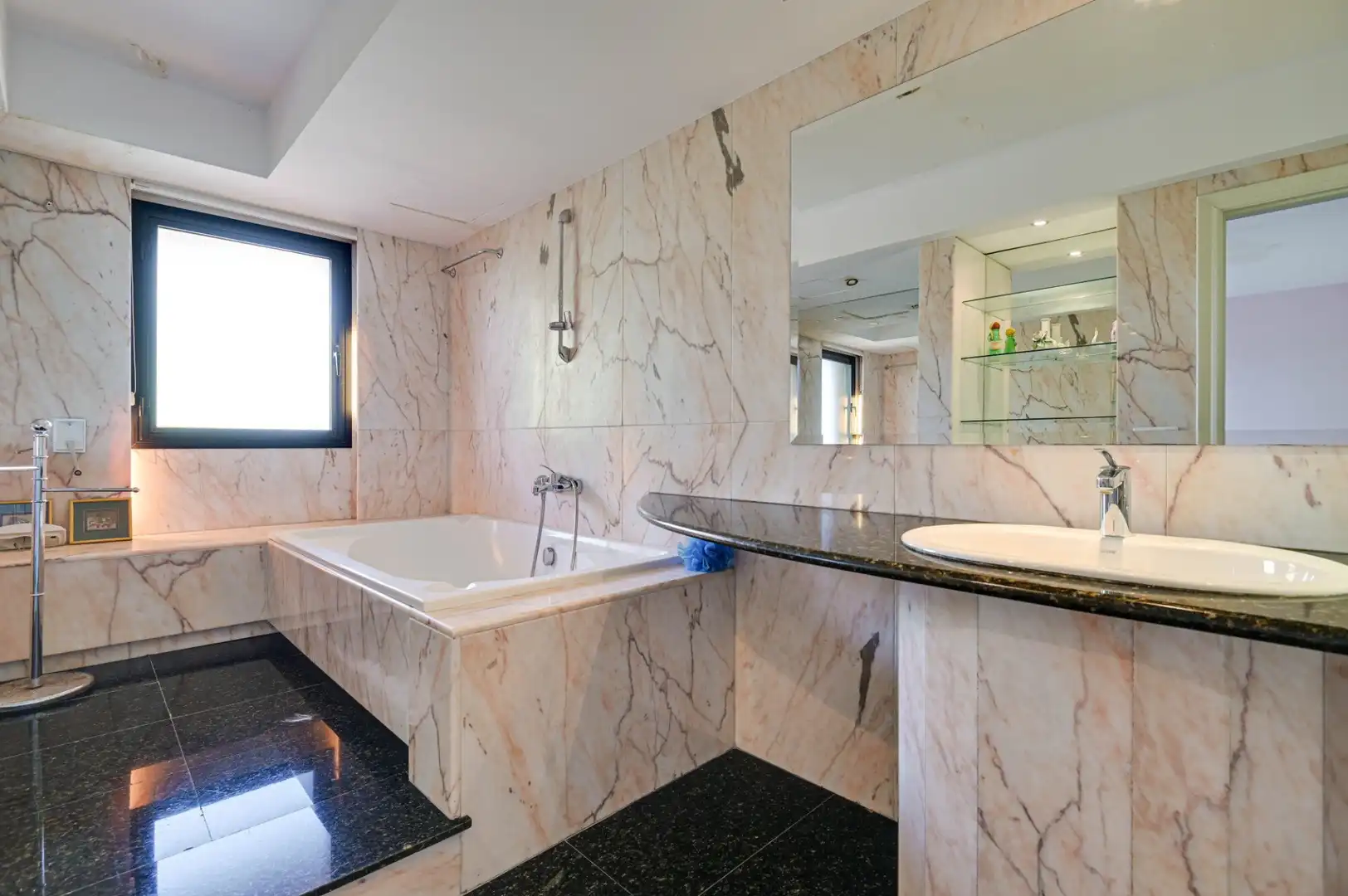 Baño de Casa adosada en venta en Lloret de Mar con Aire acondicionado, Calefacción y Amueblado