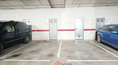 VENTA 6 PLAZAS DE GARAJE CON TRASTERO.