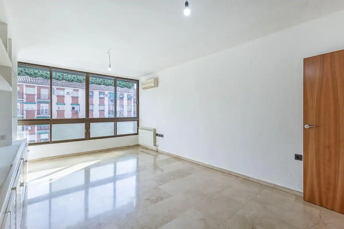 Wohnzimmer von Wohnung zur Miete in Granada mit Heizung und Gemeinschaftspool