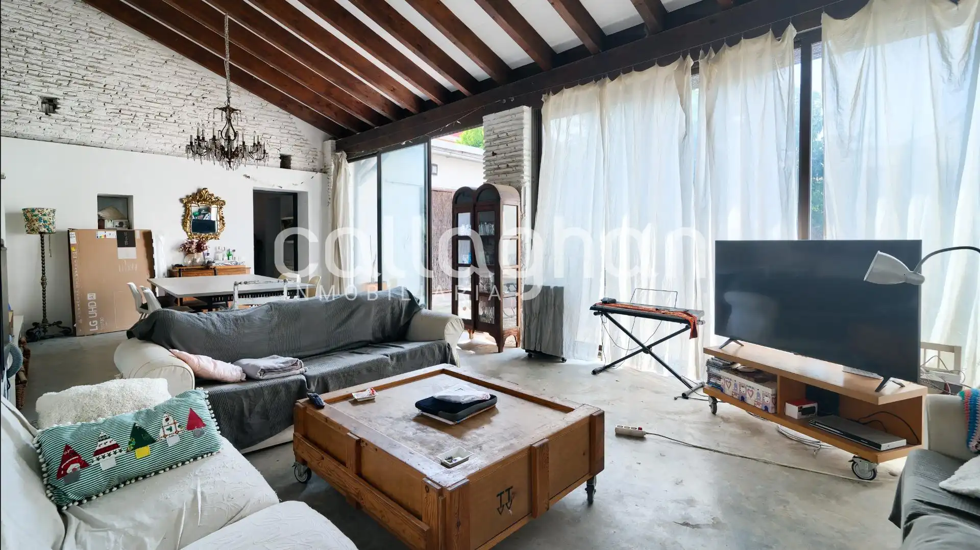 Sala de estar de Casa o chalet en venta en Valencia con Piscina