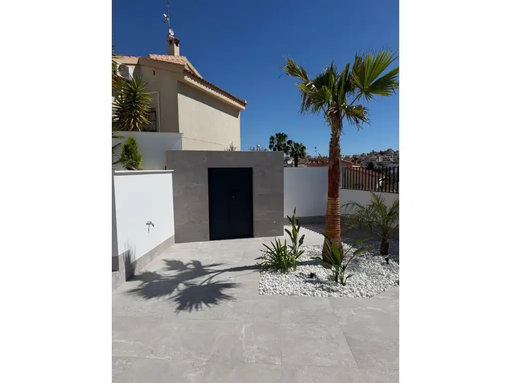 Jardí de Casa o xalet en venda en Rojales amb Jardí privat, Piscina i Moblat