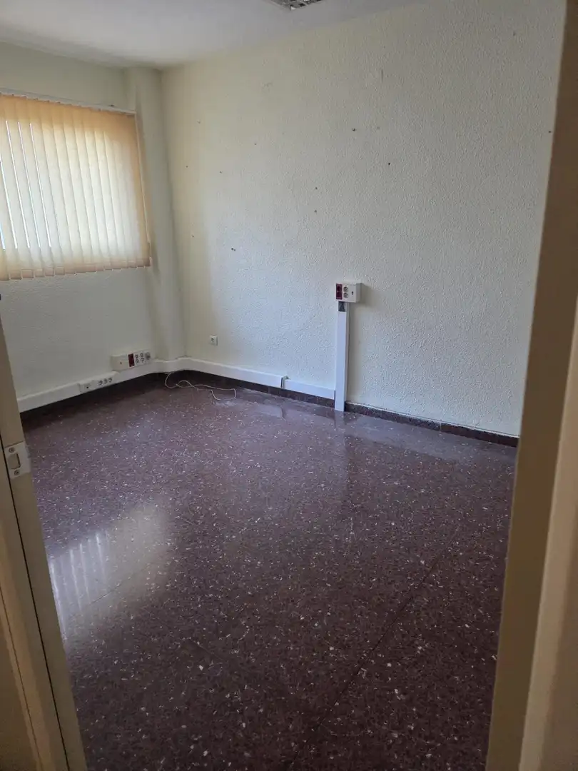 Oficina de alquiler en Valencia con Aire acondicionado