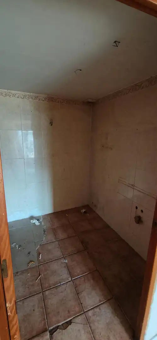Bathroom of Houses for sale in Porrera, Tarragona