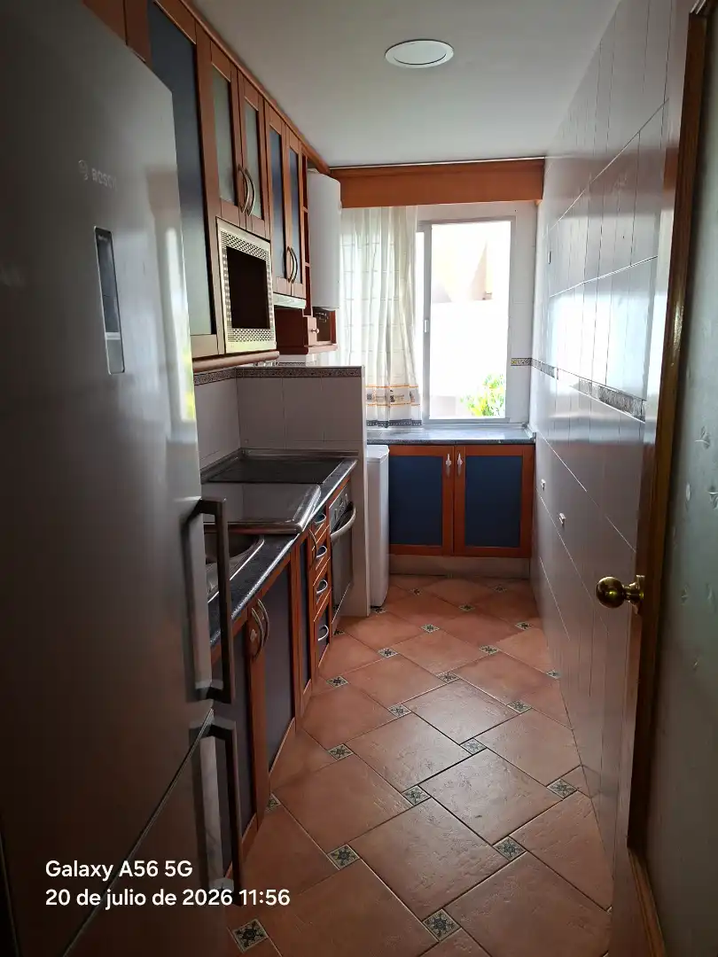 Kitchen of Flat for rent in Cenes de la Vega  with Air Conditioner, Furnished and Oven