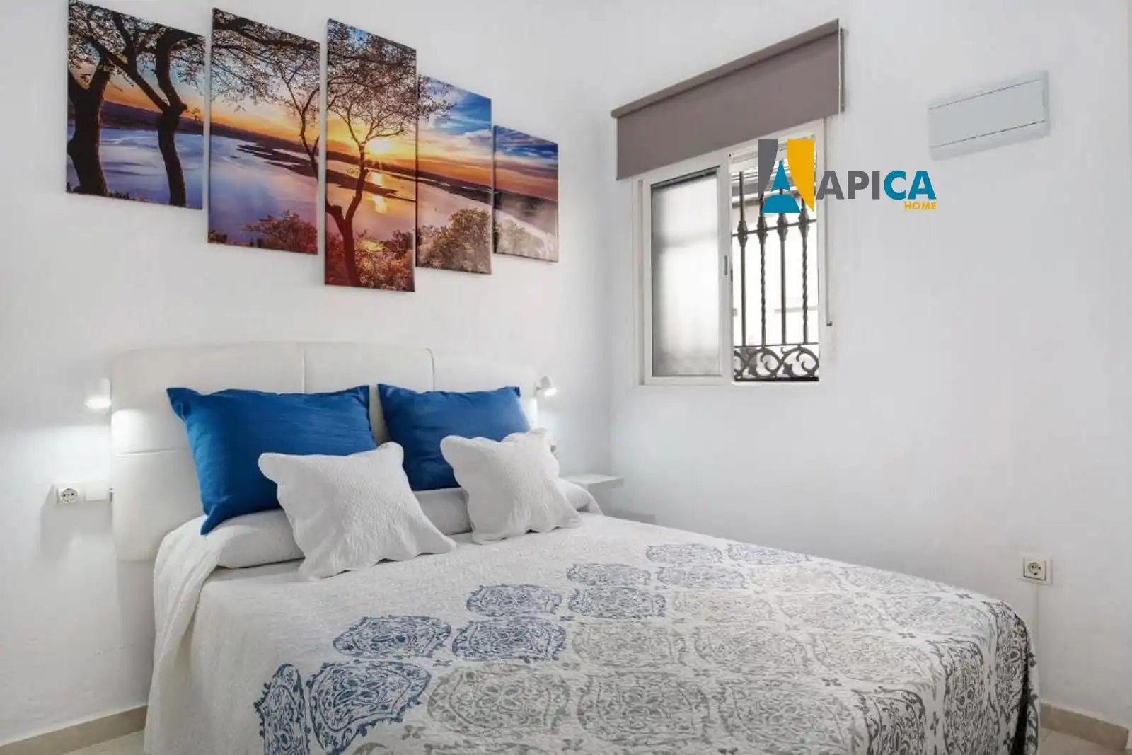 Bedroom of Flat for sale in Barbate  with Air Conditioner, Terrace and Furnished
