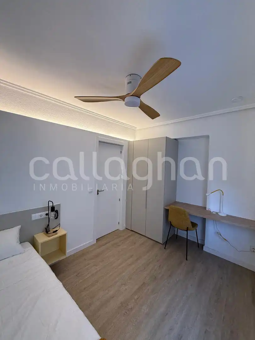 Habitación de Piso en venta en Burjassot con Parquet