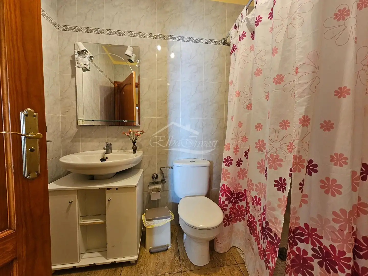 Bathroom of Flat for sale in Guía de Isora  with Terrace, Furnished and Oven