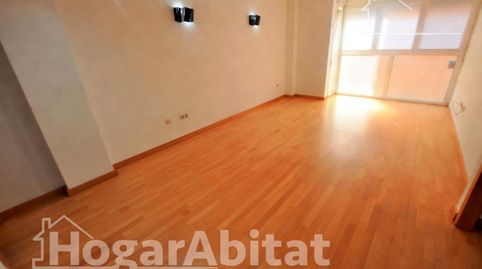 Foto 3 de Piso en venta en Calle del Padre Santonja, Cardenal Benlloch, Mislata