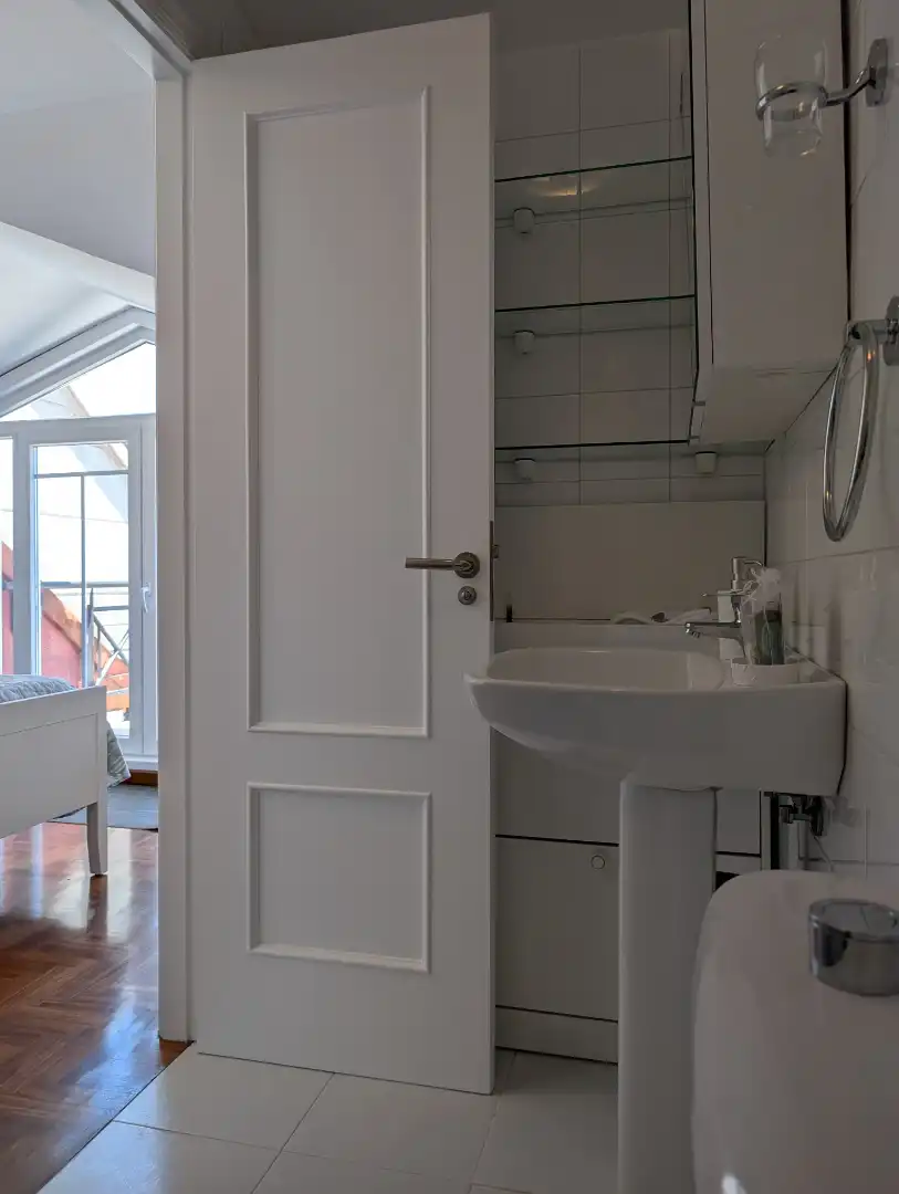 Bathroom of Attic for rent in Baiona  with Furnished, Balcony and Community pool
