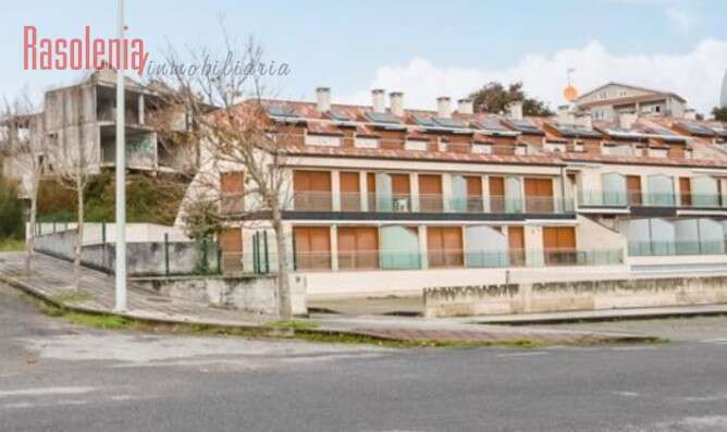 Vista exterior de Edifici en venda en Ribeira