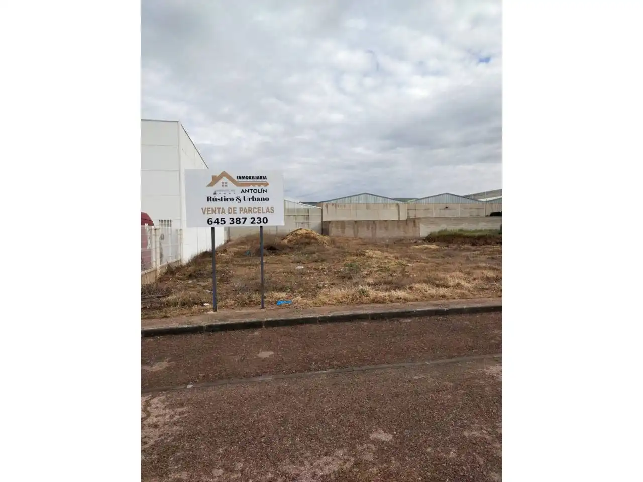 Terreno residenziale in vendita a Calle Grecia
