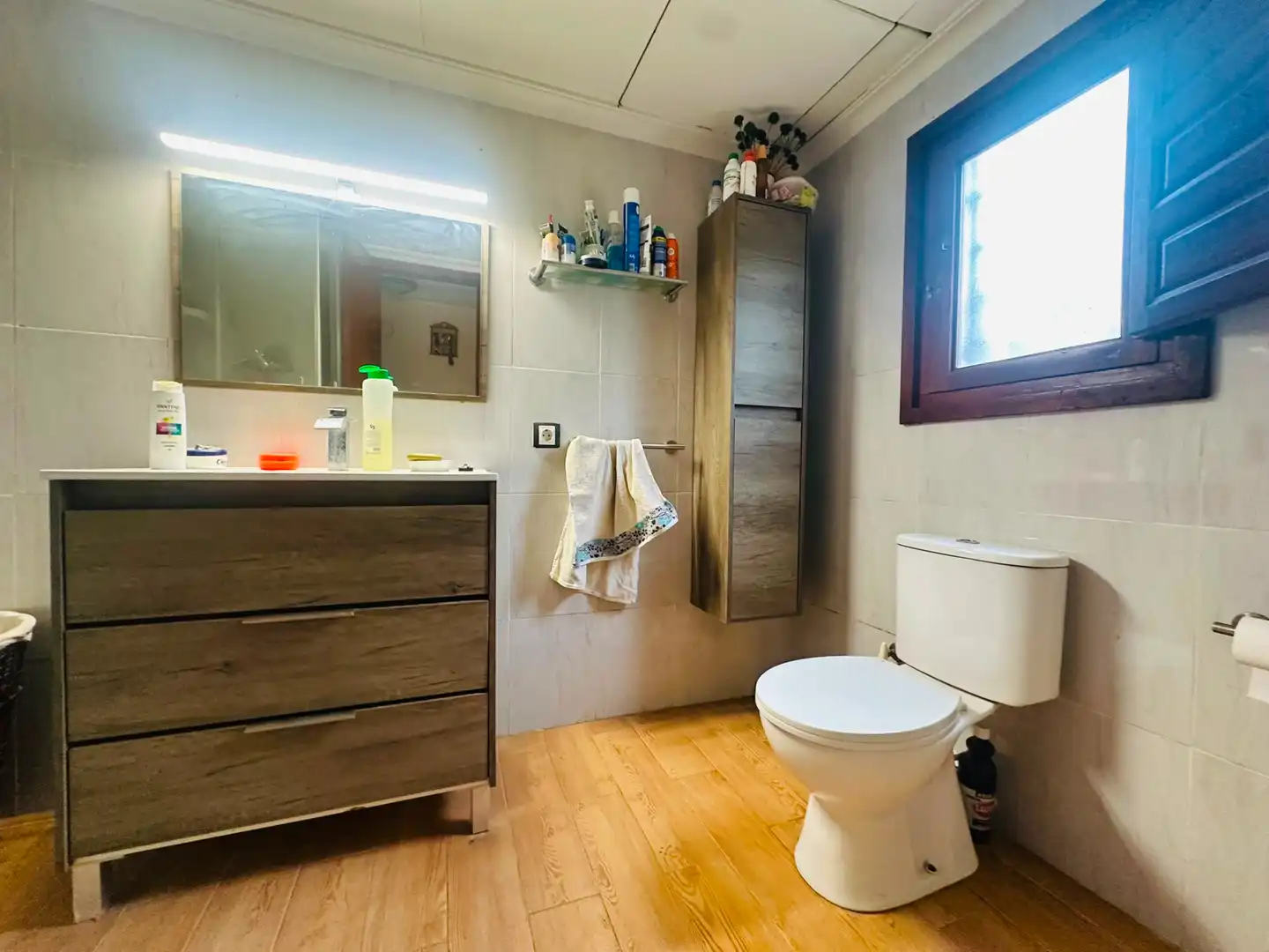 Baño de Finca rústica en venta en Salou con Aire acondicionado, Calefacción y Jardín privado