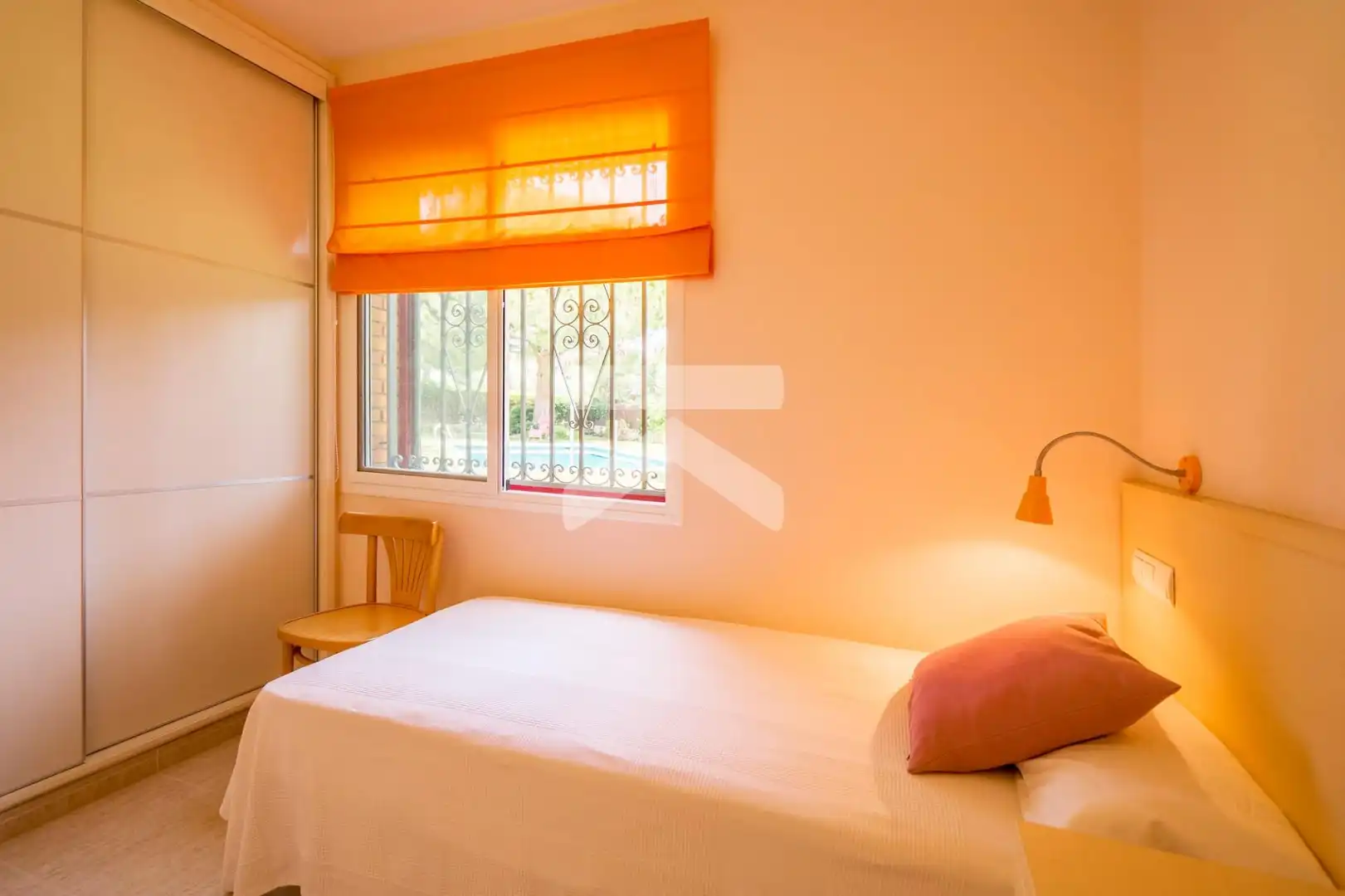 Schlafzimmer von Haus oder Chalet zum Verkauf in Cambrils mit Klimaanlage, Heizung und Privatgarten