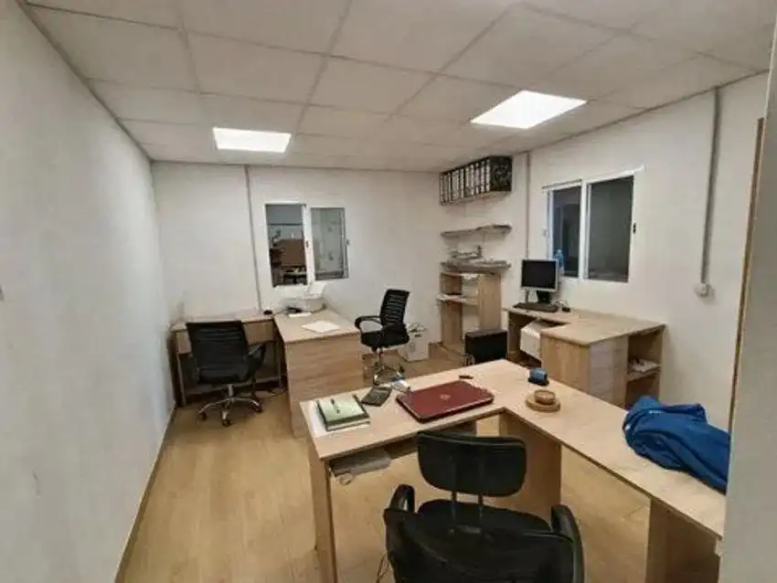 Fabrikhallen zum Verkauf in Aldaia, Valencia
