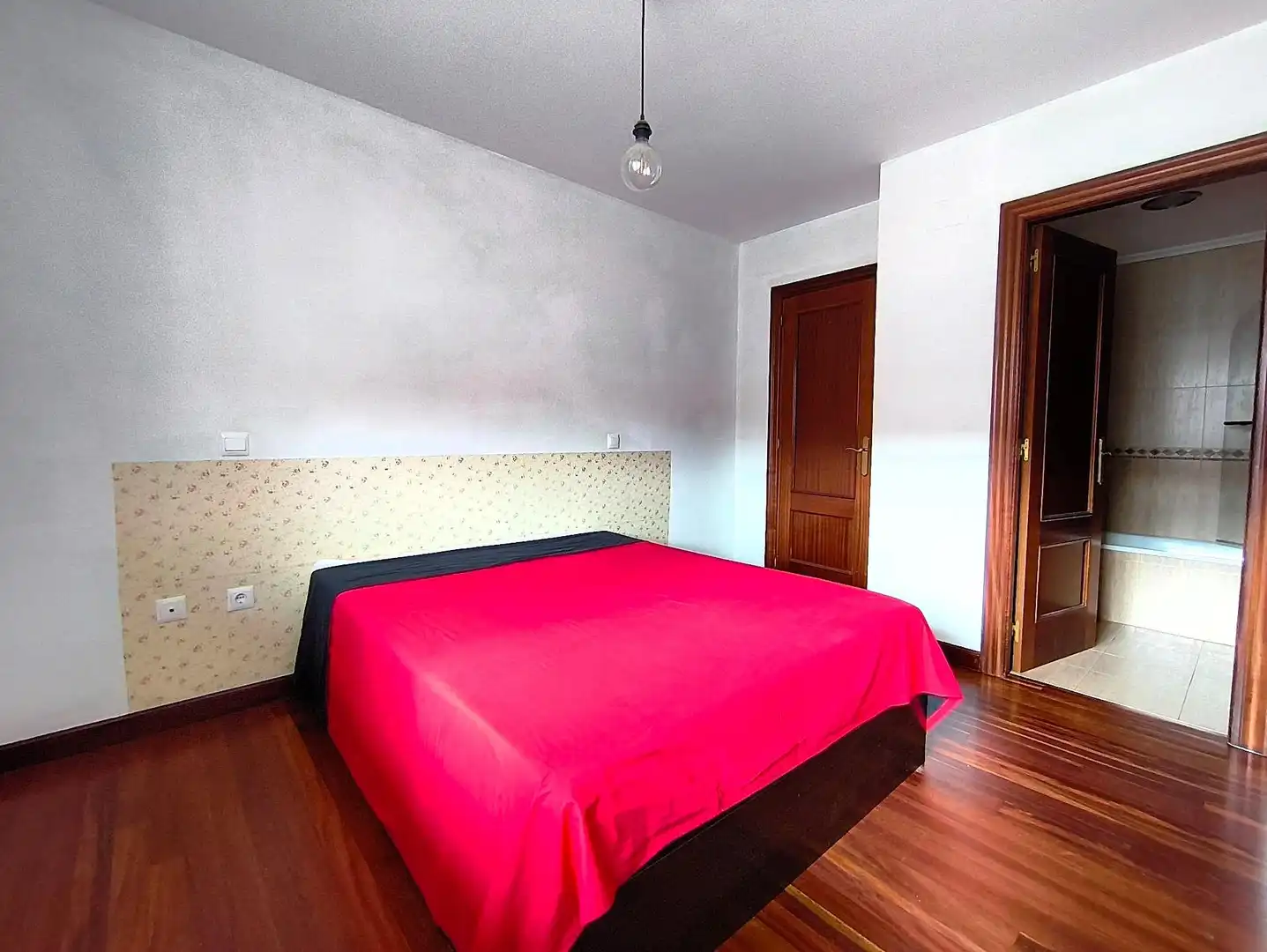 Habitación de Piso en venta en Castañeda con Calefacción