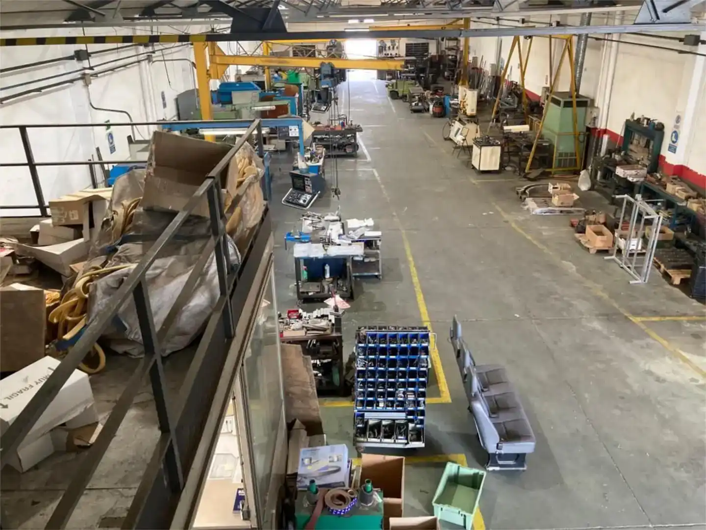 Vista exterior de Nau industrial en venda en Torrejón de Ardoz