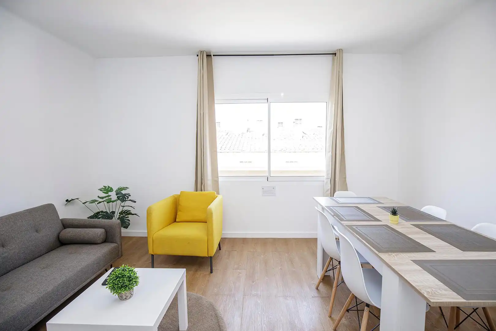 Sala de estar de Apartamento de alquiler en Girona