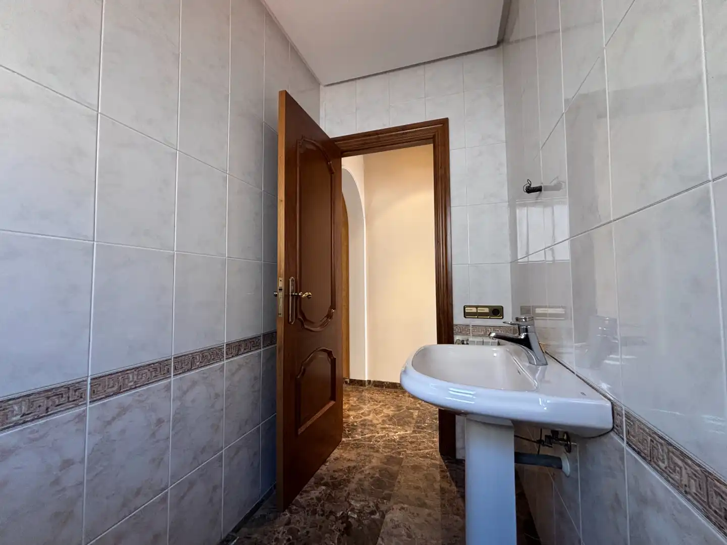 Bathroom of Houses for sale in Castellón de la Plana / Castelló de la Plana  with Heating, Terrace and Storage room