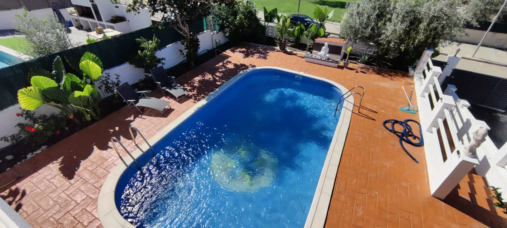 Piscina de Casa o chalet en venta en Cunit con Aire acondicionado, Calefacción y Jardín privado