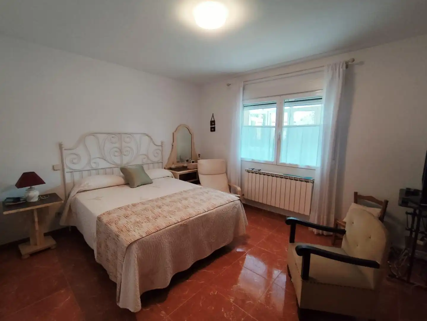 Habitación de Casa o chalet en venta en Chiloeches con Calefacción