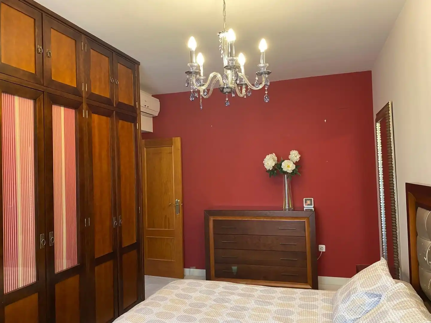 Habitación de Casa adosada de alquiler en La Rinconada