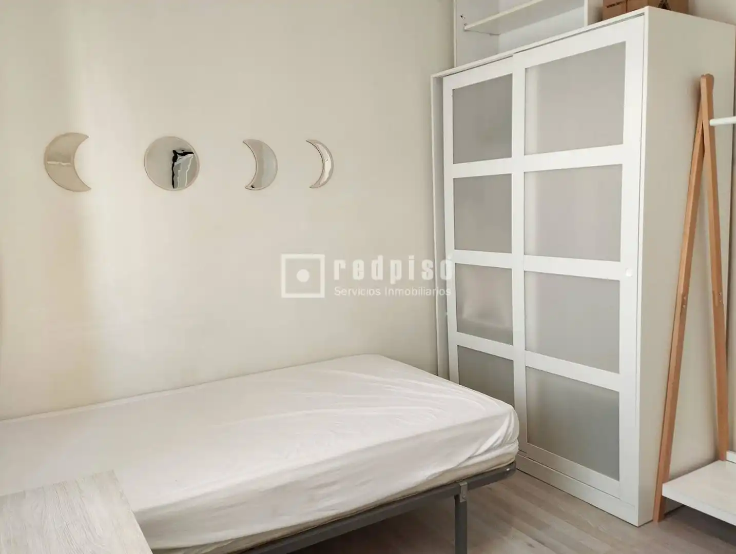 Bedroom of Flat for rent in Sevilla  with Air Conditioner, Heating and Terrace