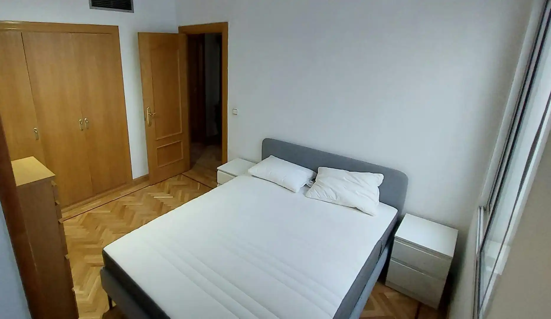 Bedroom of Flat for rent in Barrio de Salamanca