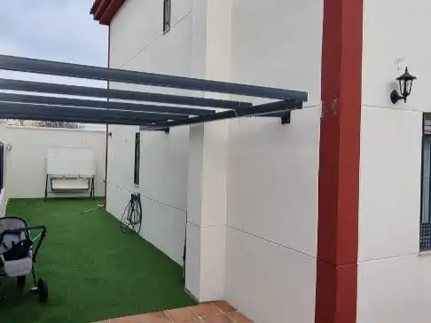Habitatge amb jardí en venda a Calle Manuel Cansino Vélez 9, imagen 2