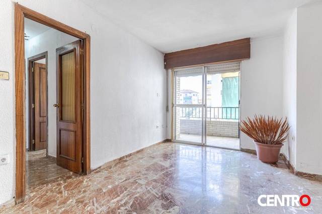 Piso en Venta en carretera Málaga  en Plaza de Toros