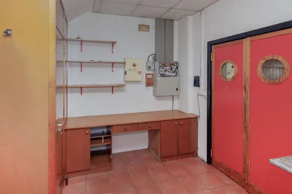Business premises for sale in C/ Lluis Santangel, imagen 10