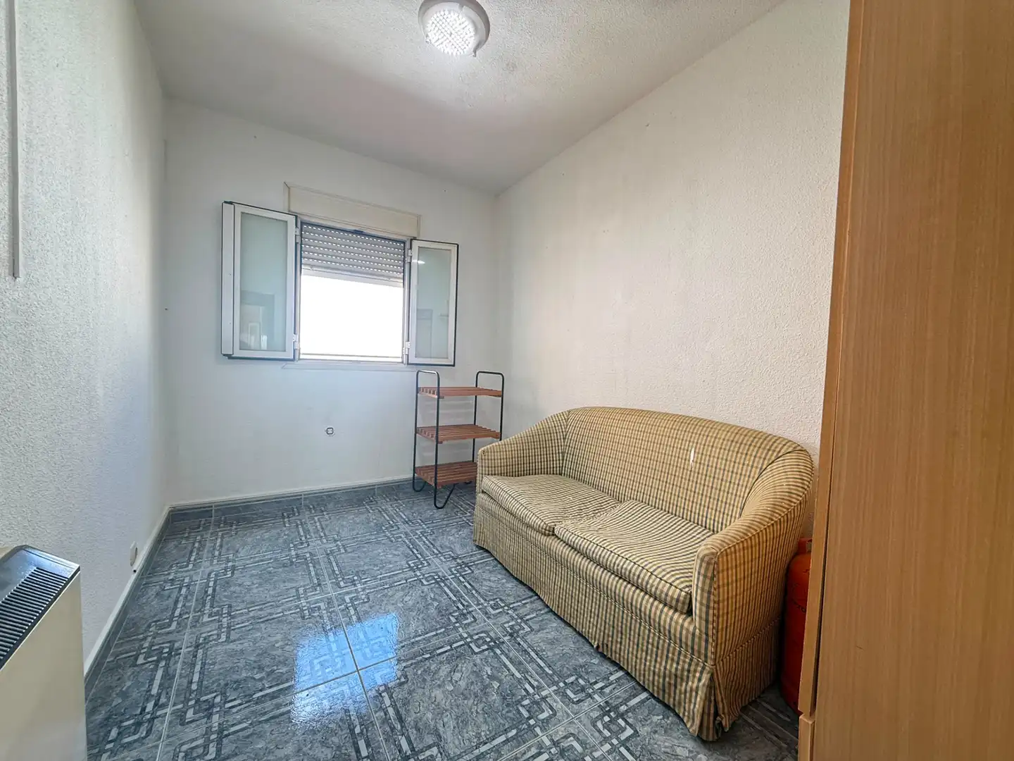 Habitación de Piso en venta en Madrid con Calefacción