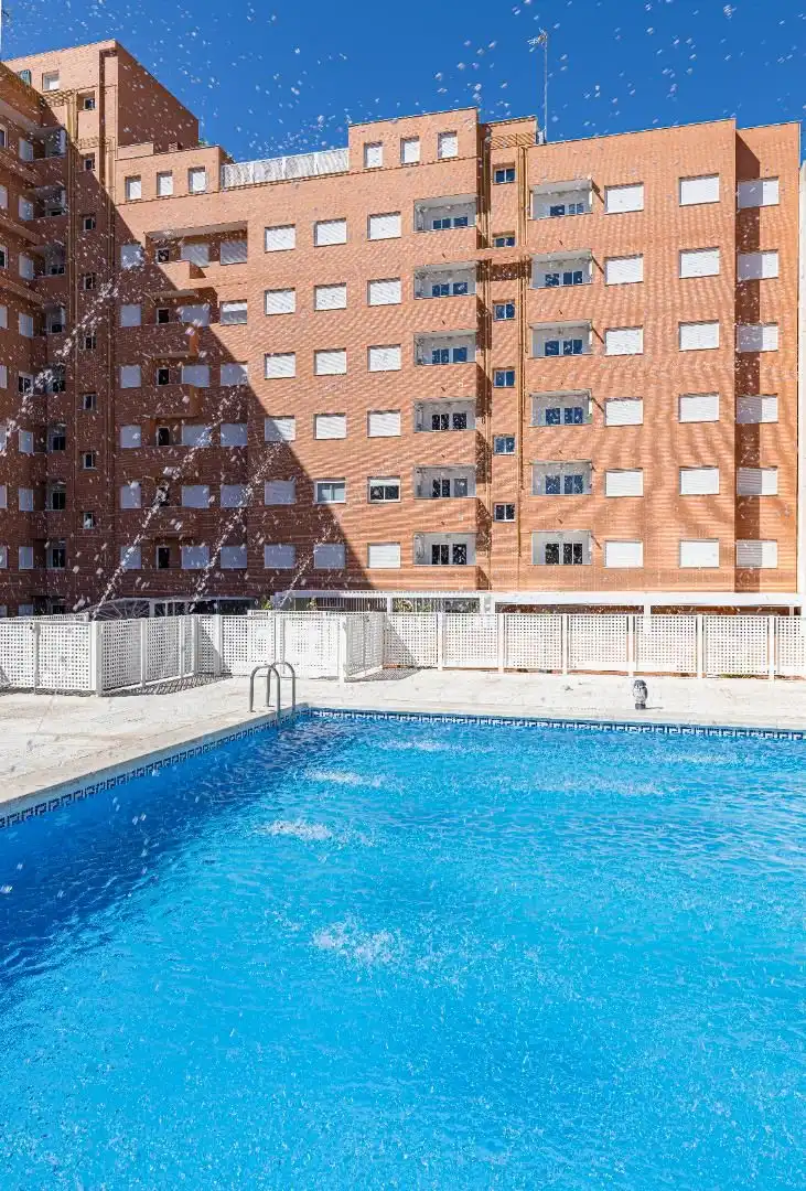 Piso en venta en Avenida Reina Victoria Eugenia, 2, Alameda