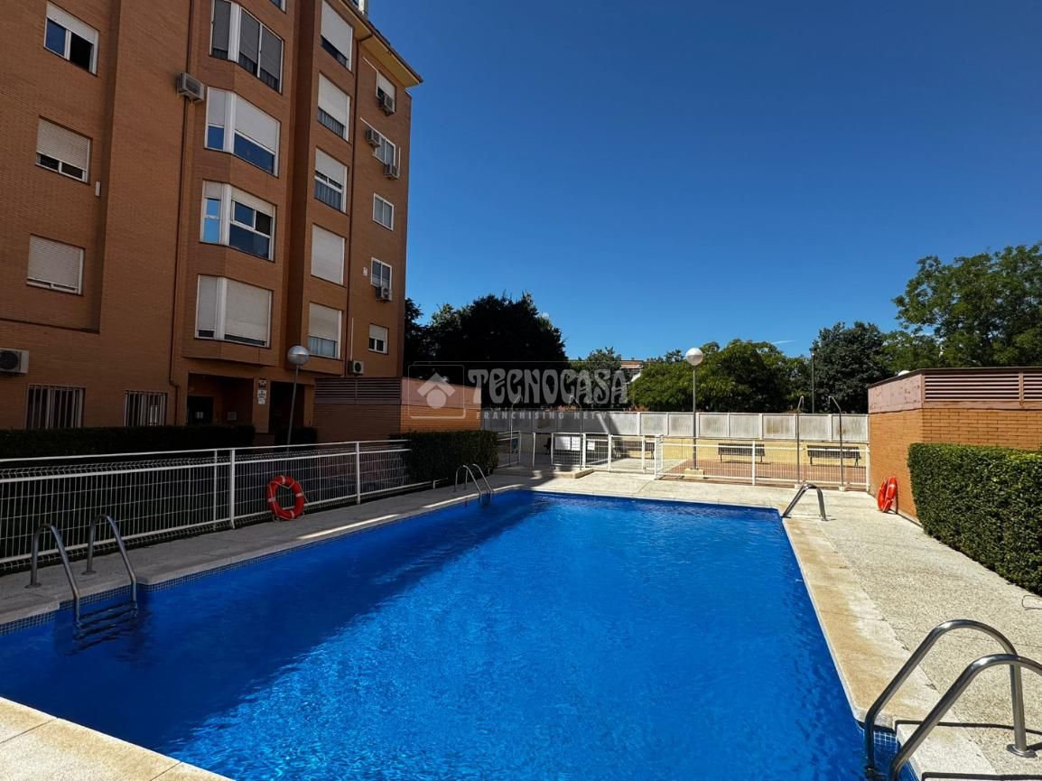 Piso en venta en Calle Antonio Van de Pere, Hospital