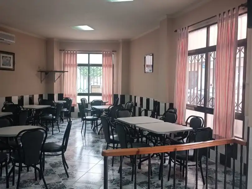 Local en venda en Caravaca de la Cruz amb Aire condicionat, Moblat i Alarma
