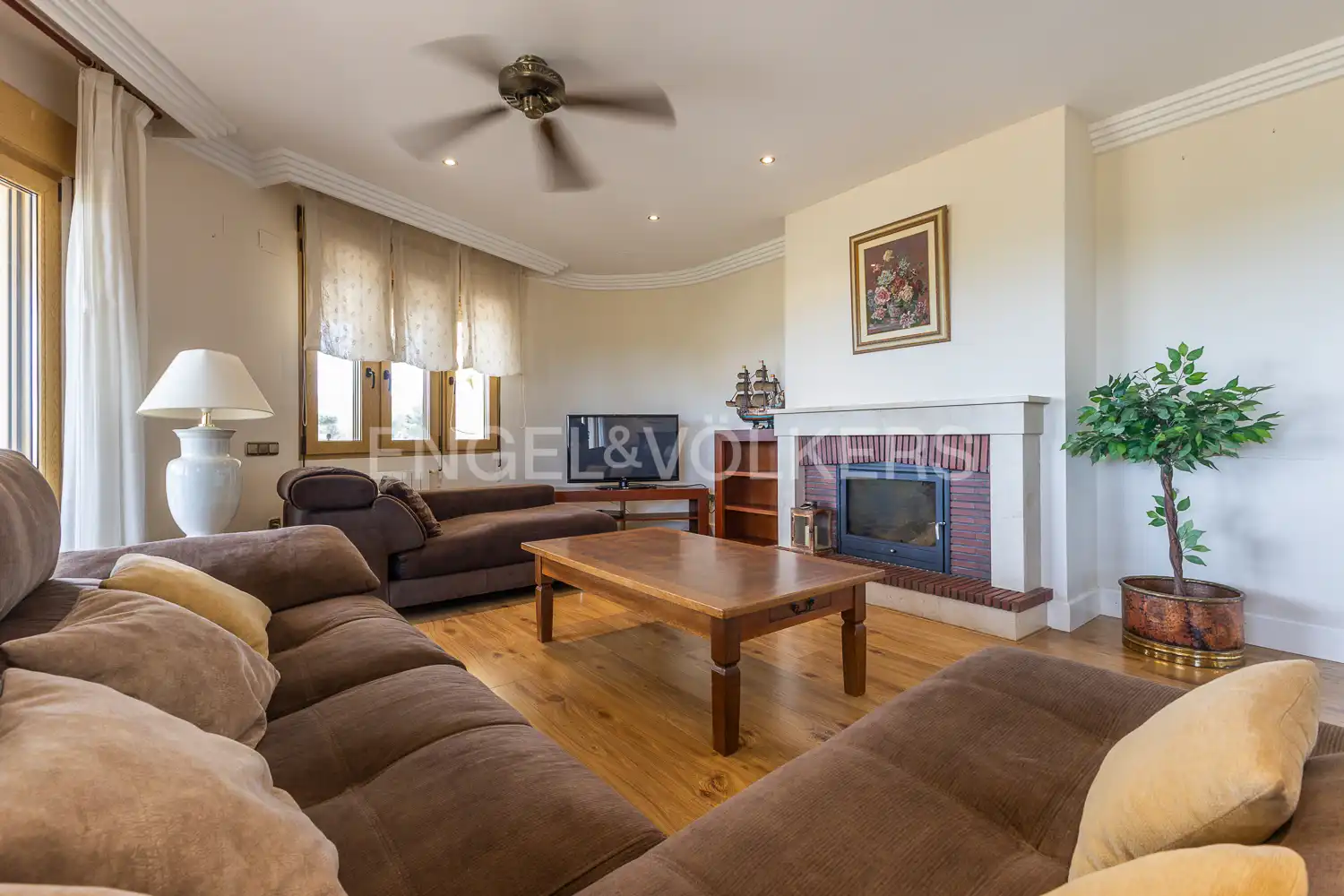 Living room of Houses for sale in Ontinyent  with Air Conditioner, Heating and Private garden